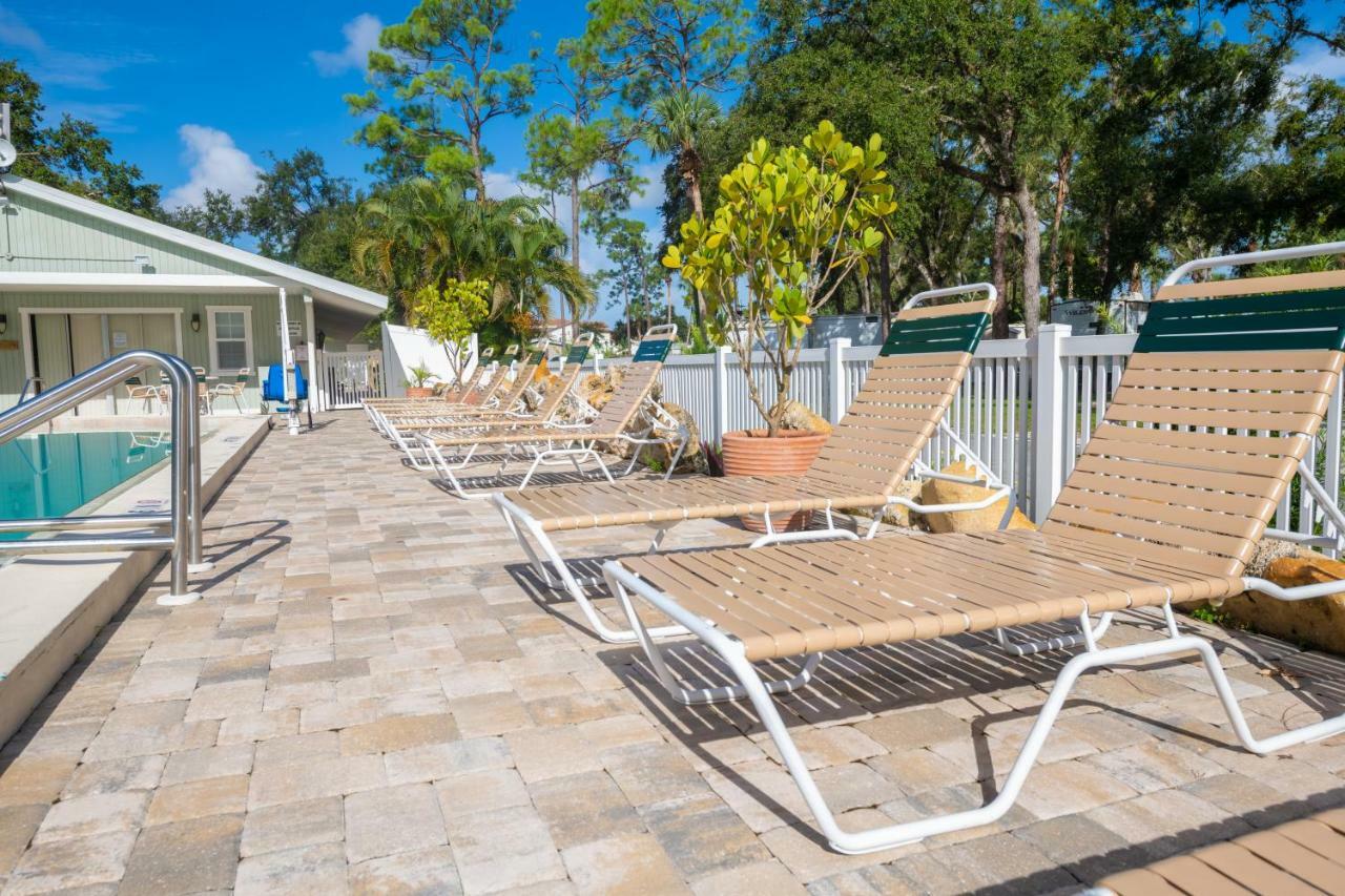Naples Rv Resort Naples Manor ภายนอก รูปภาพ