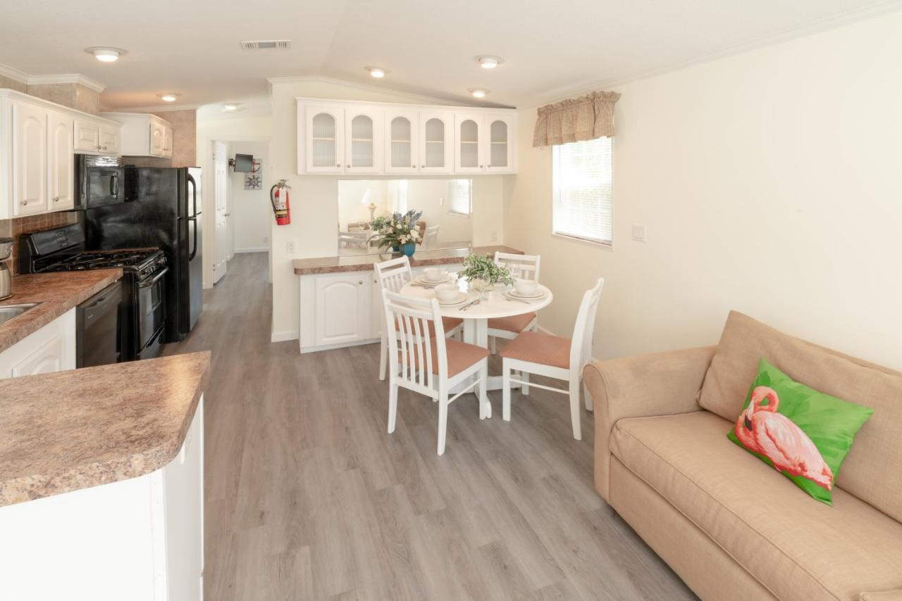Naples Rv Resort Naples Manor ภายนอก รูปภาพ